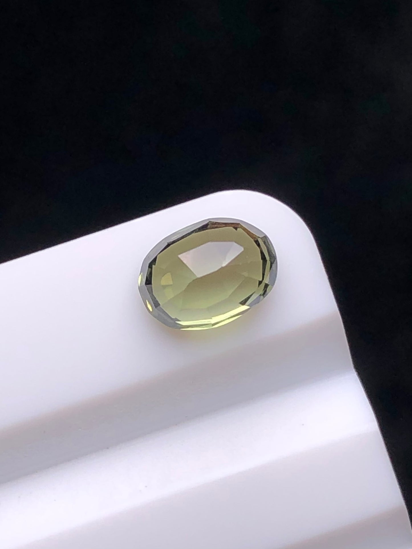 SRILANKA 1.35 CT GREEN NATURAL UNHEATED SAPPHIRE LOOSE STONE