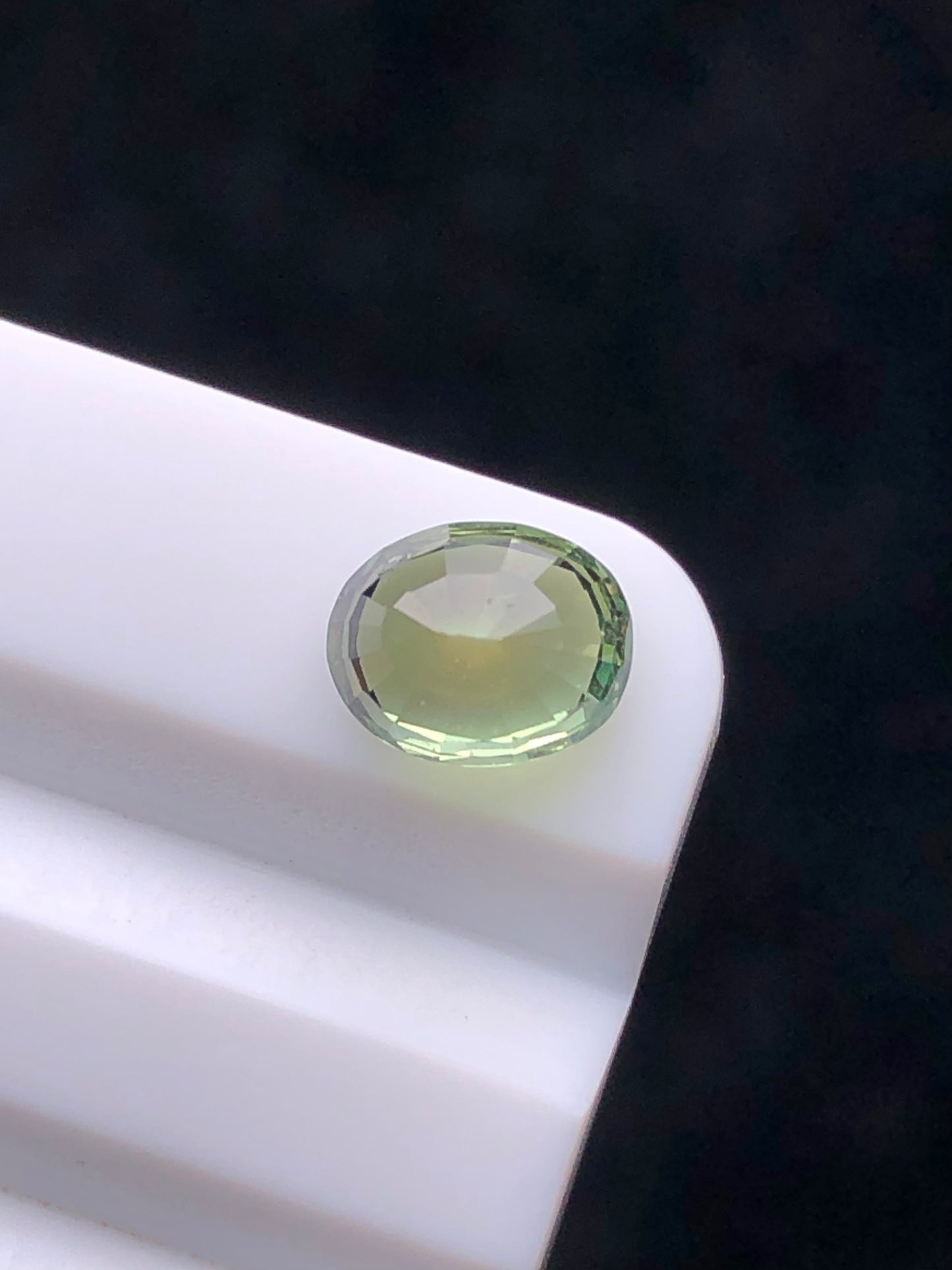 SRILANKA 1.72 CT GREEN NATURAL UNHEATED SAPPHIRE LOOSE STONE