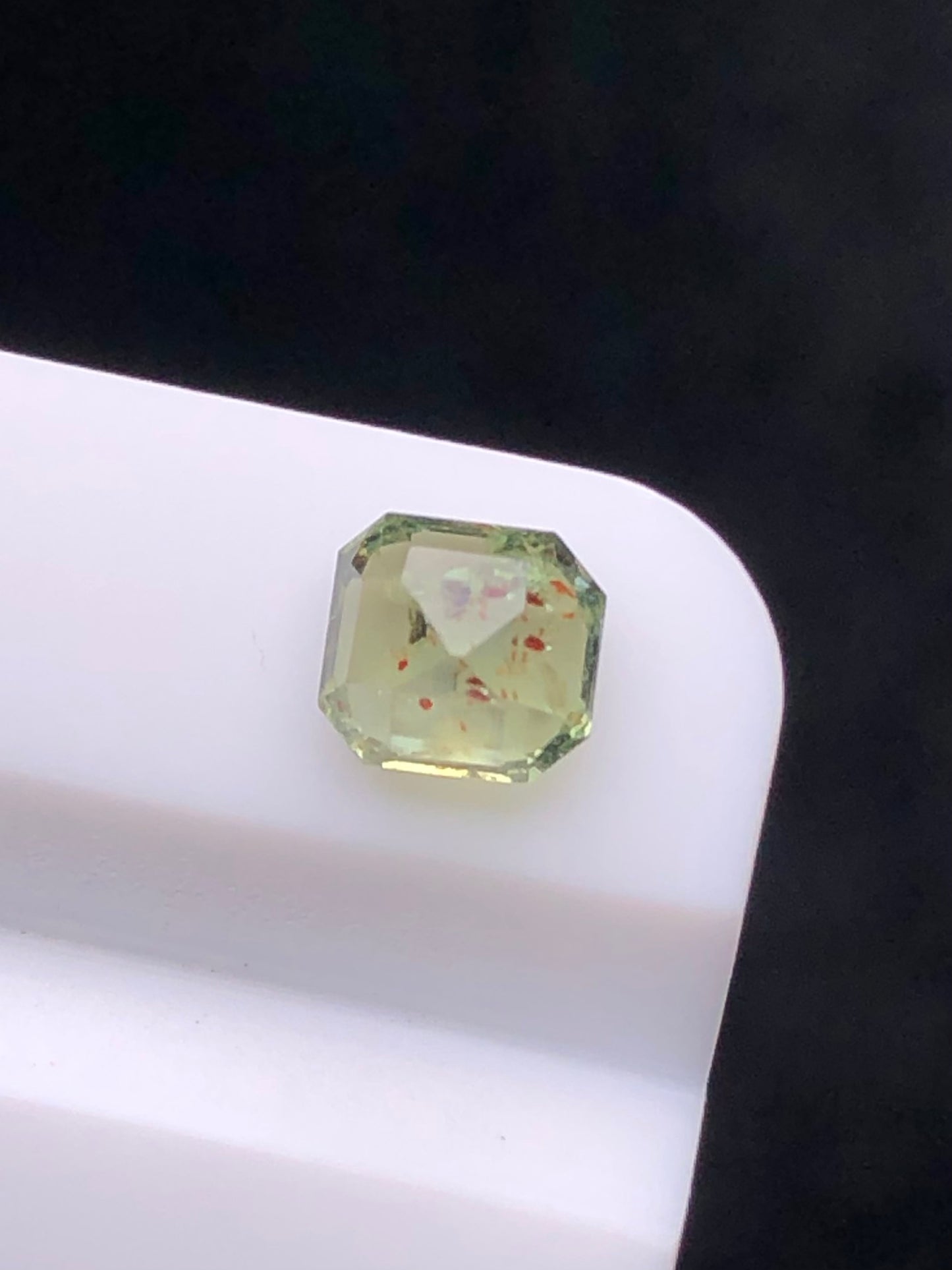 SRILANKA 0.90 CT GREEN NATURAL UNHEATED SAPPHIRE LOOSE STONE