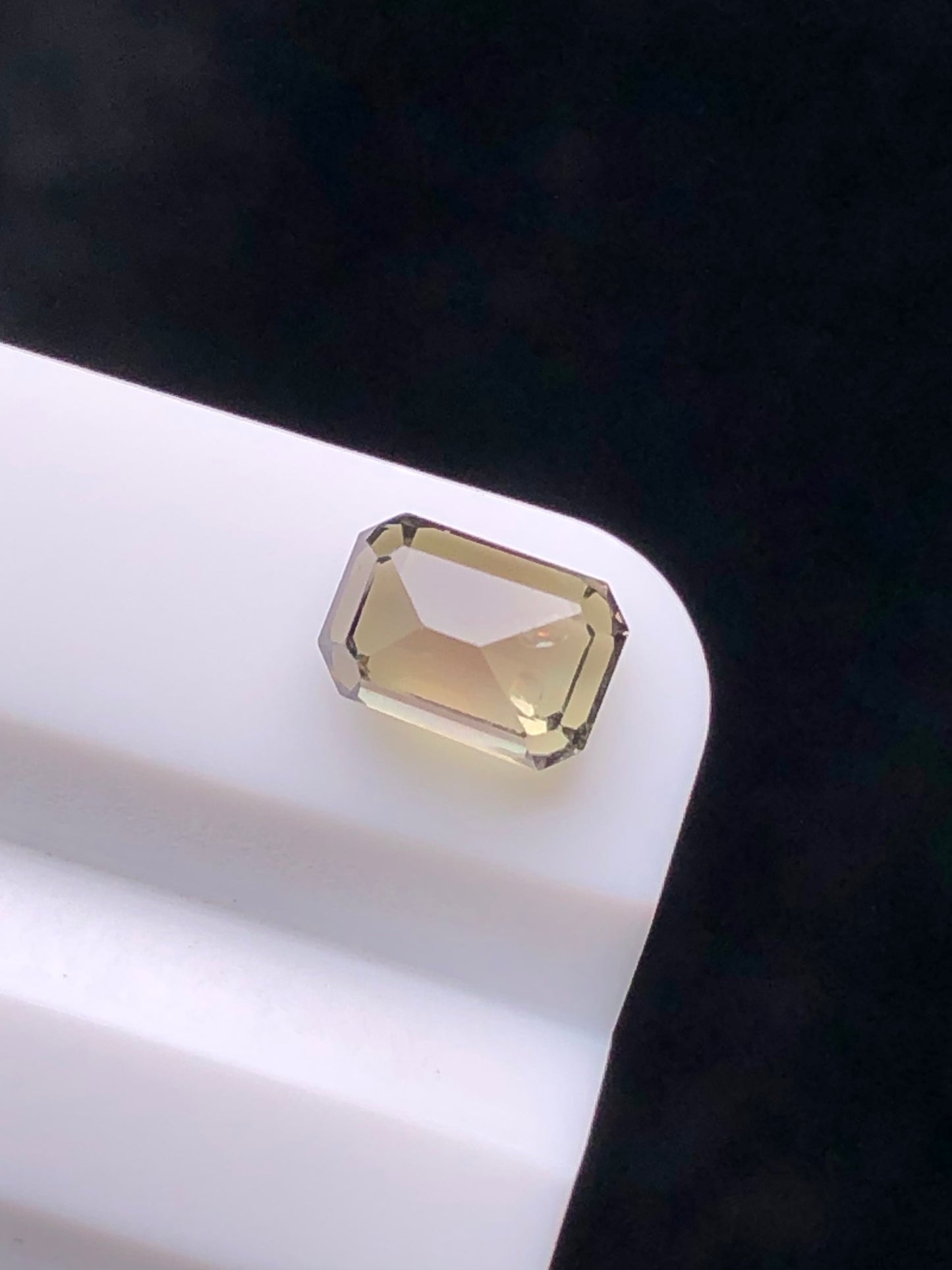 SRILANKA 1.10 CT GREEN NATURAL UNHEATED SAPPHIRE LOOSE STONE