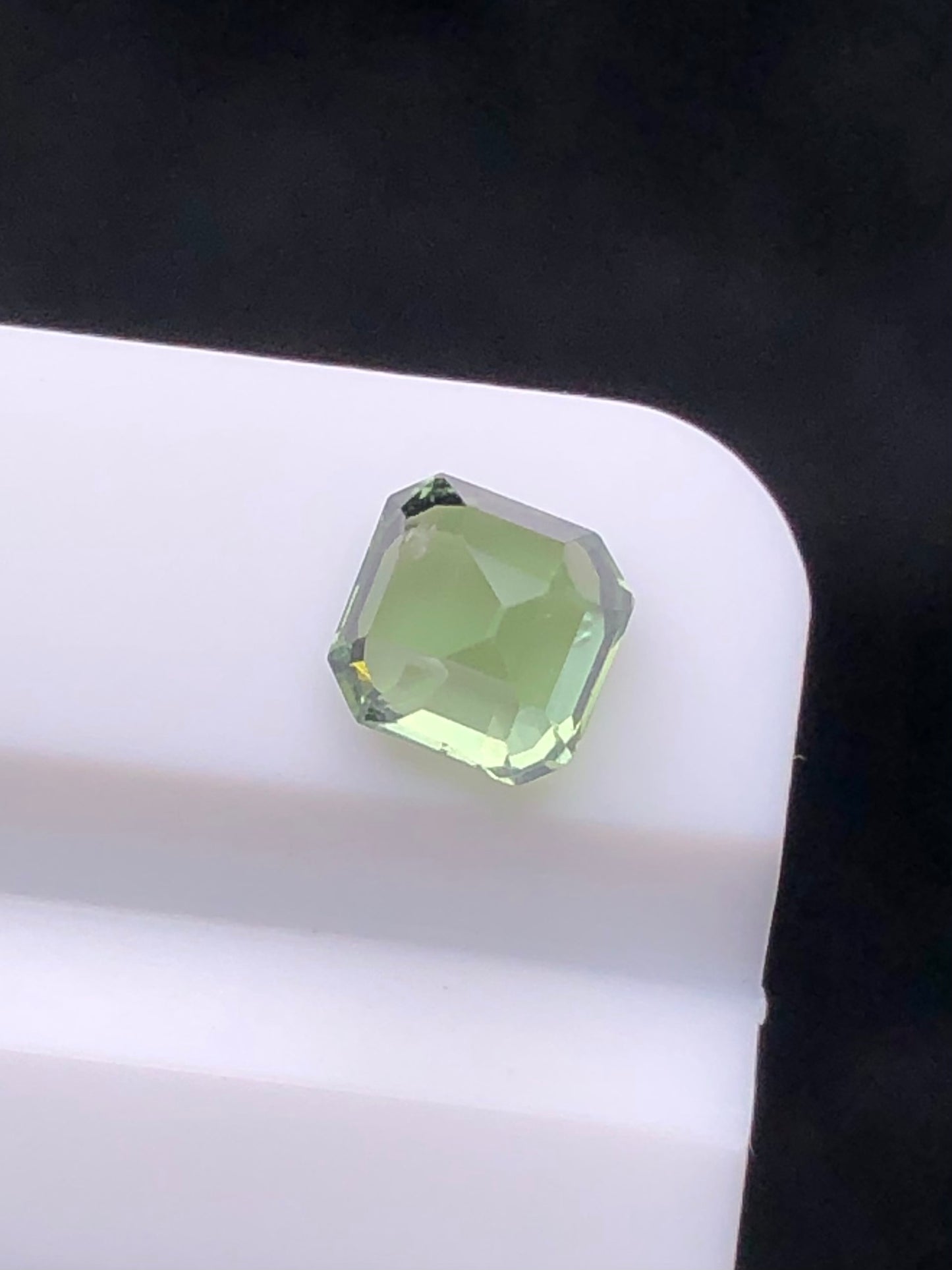 SRILANKA 1.06 CT GREEN NATURAL UNHEATED SAPPHIRE LOOSE STONE