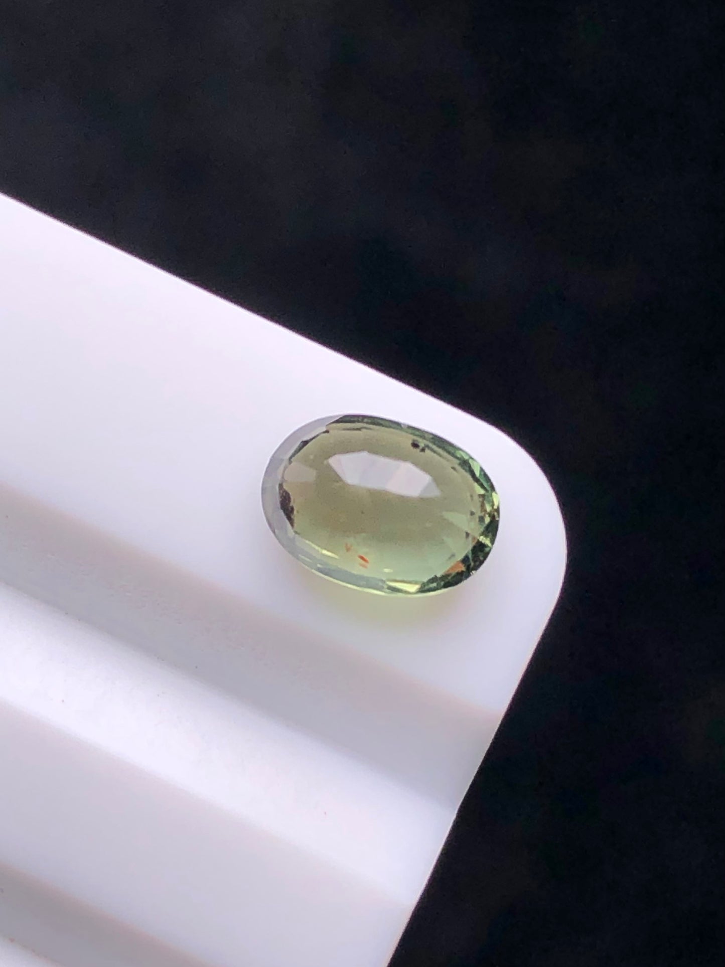 SRILANKA 1.27 CT GREEN NATURAL UNHEATED SAPPHIRE LOOSE STONE