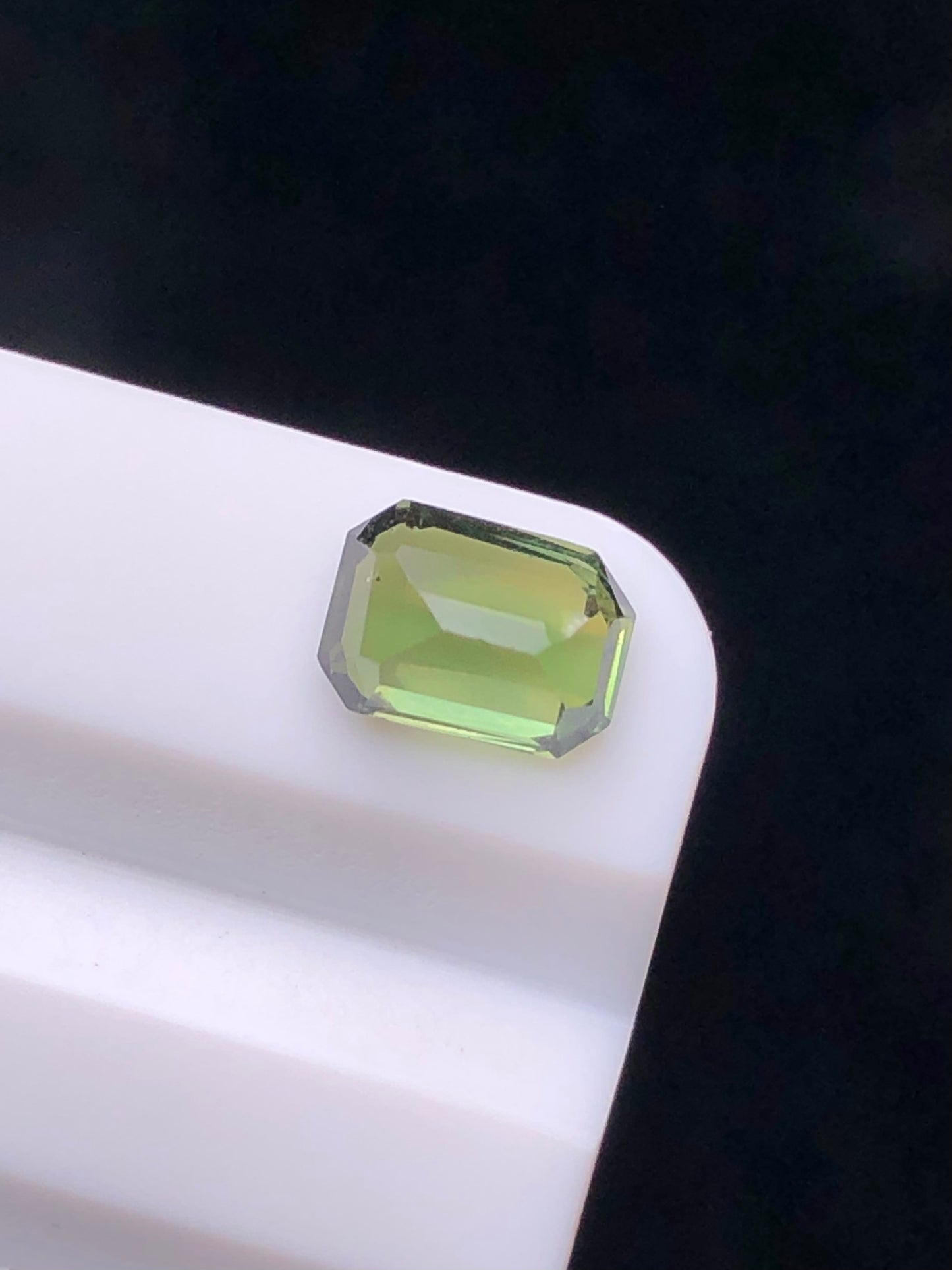 SRILANKA 1.25 CT GREEN NATURAL UNHEATED SAPPHIRE LOOSE STONE
