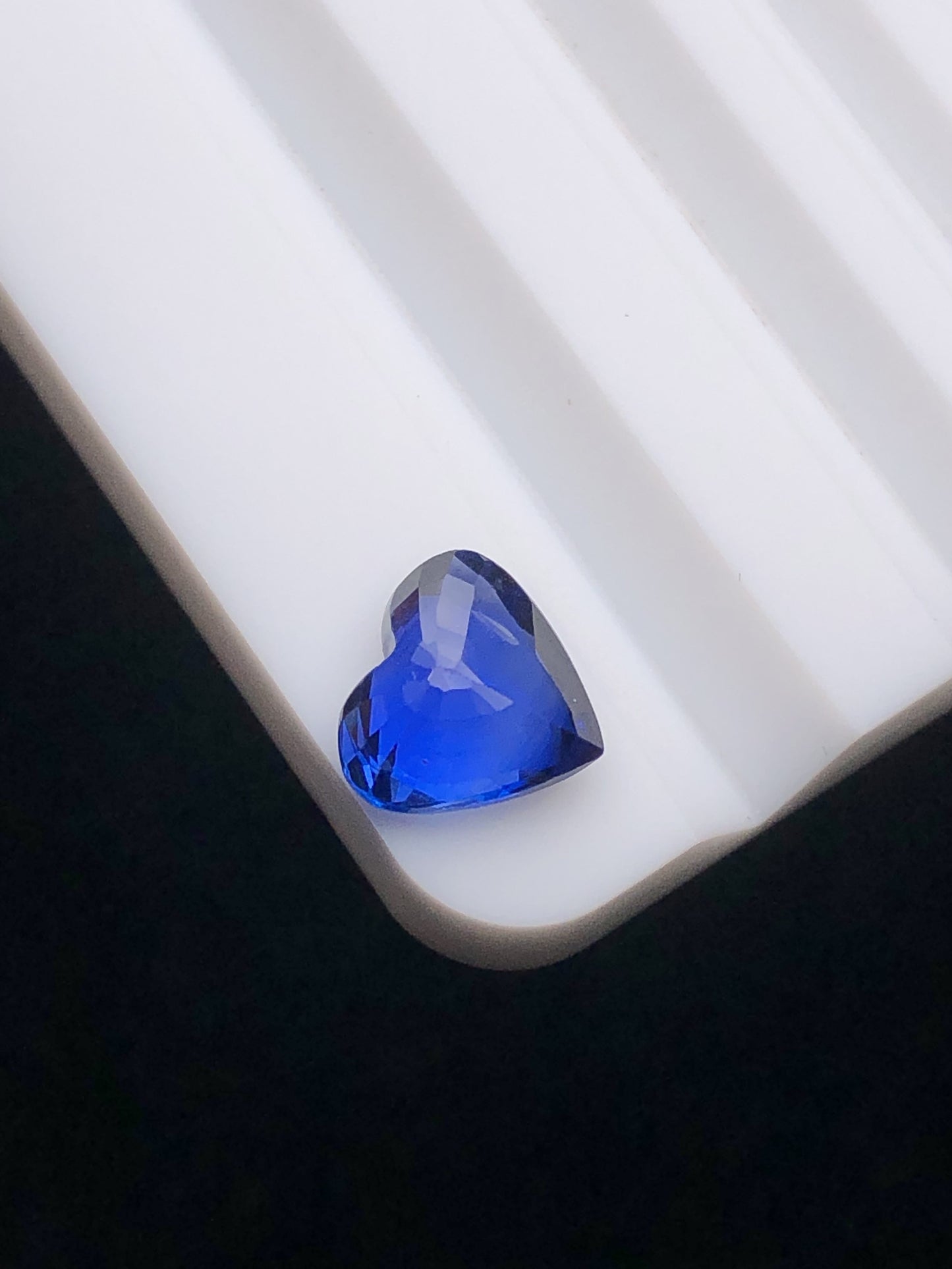 SRILANKA 1.98 CT ROYAL BLUE NATURAL HEATED SAPPHIER LOOSE STONE