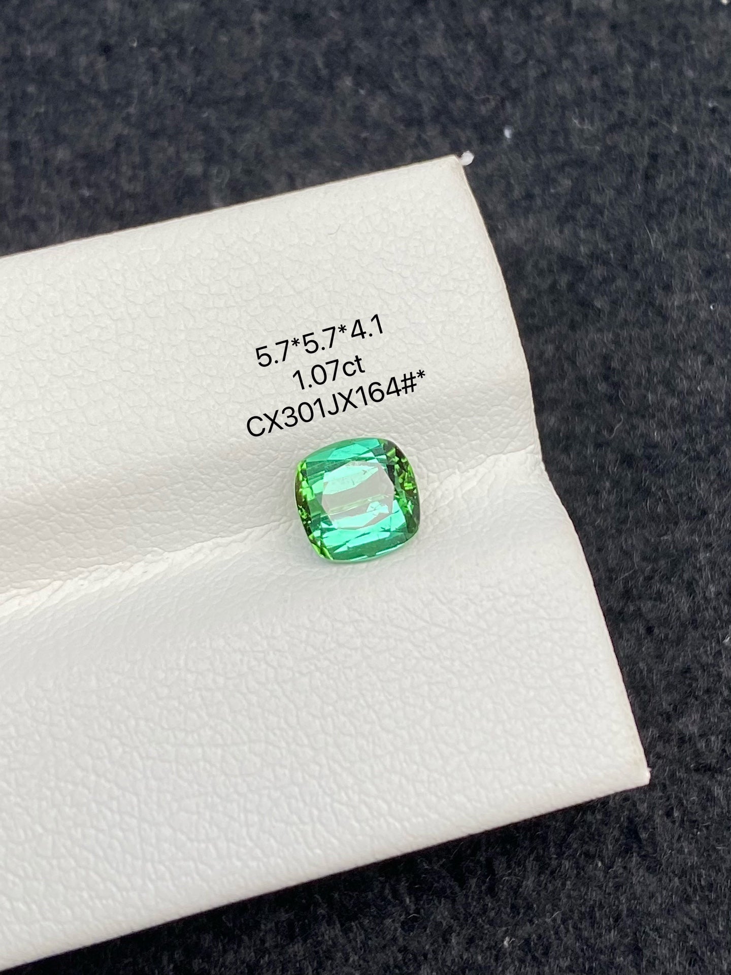 1.07 CT NATURAL AFGHANISTAN GREEN TOURMALINE STONE