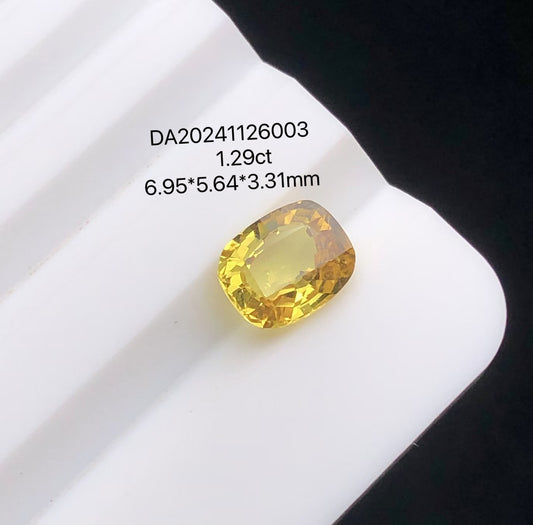 SRILANKA 1.29 CT YELLOW NATURAL HEATED SAPPHIRE LOOSE STONE