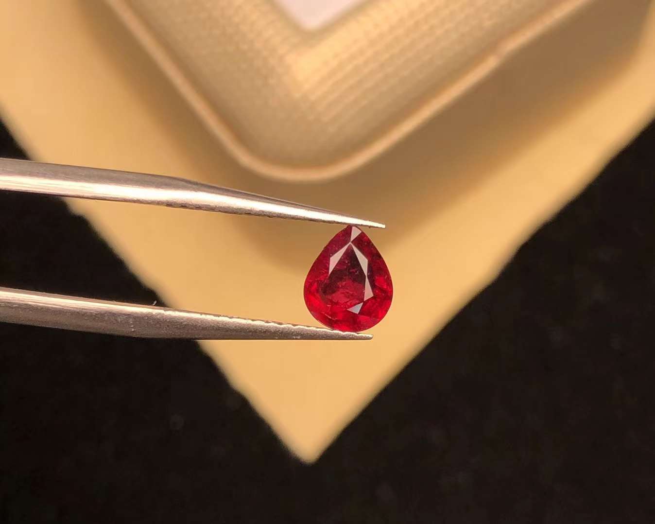 AIGS CERTIFIED 1.03 CT NATURAL RED RUBY LOOSE STONES