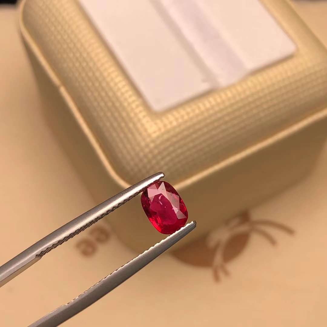 GRC CERTIFIED 1.02 CT NATURAL RED RUBY LOOSE STONES