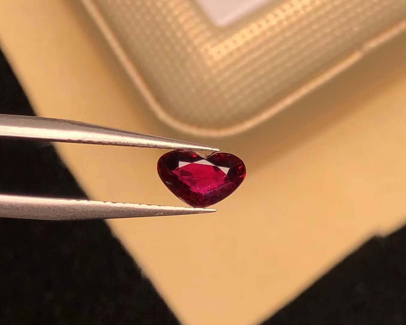 GRC CERTIFIED 1.06 CT NATURAL RED RUBY LOOSE STONES