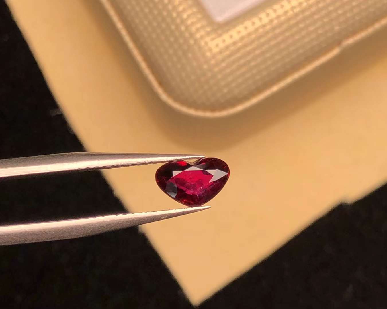 GRC CERTIFIED 1.06 CT NATURAL RED RUBY LOOSE STONES