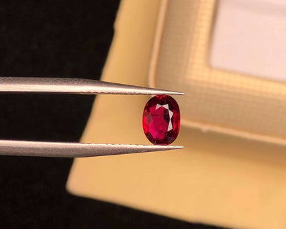 AIGS CERTIFIED 1.01 CT NATURAL RED RUBY LOOSE STONES