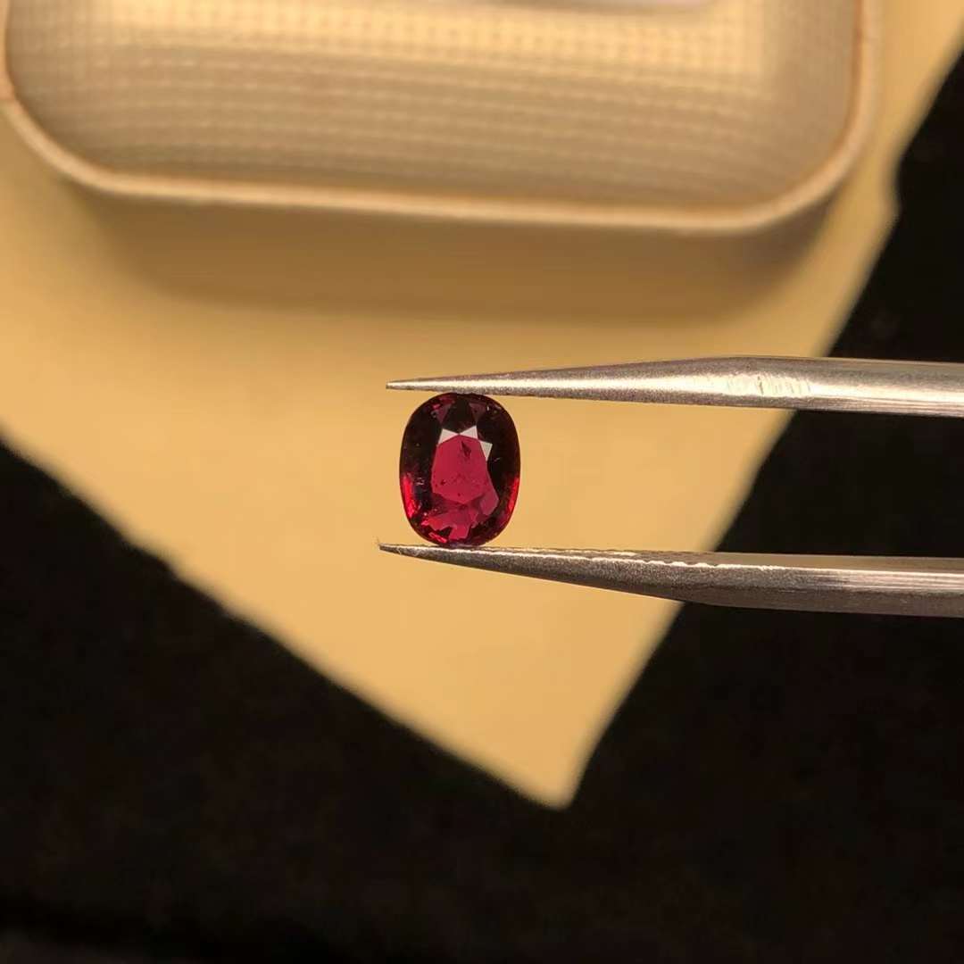 AIGS CERTIFIED 1.02 CT NATURAL RED RUBY LOOSE STONES