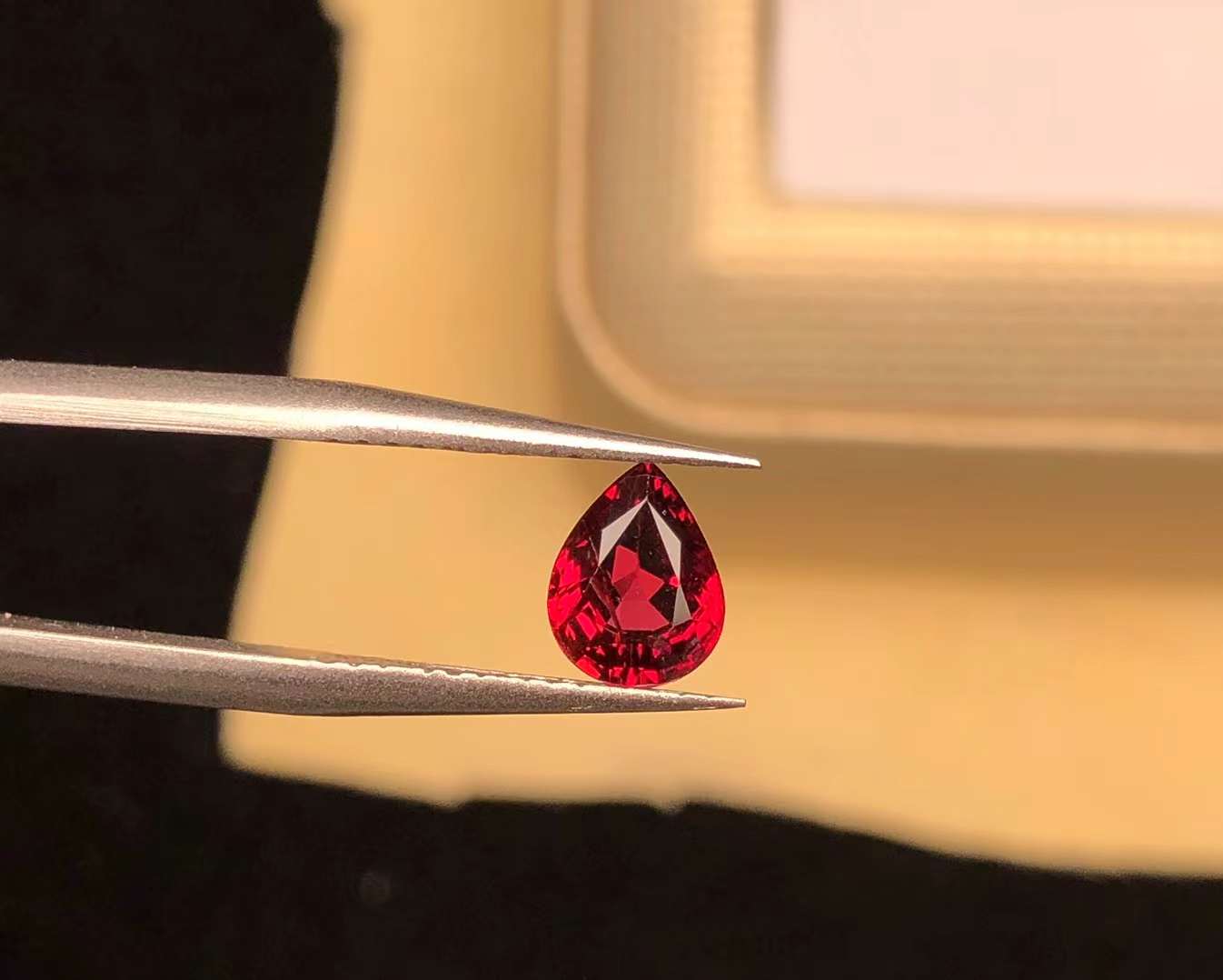 AIGS CERTIFIED 1.03 CT NATURAL RED RUBY LOOSE STONES