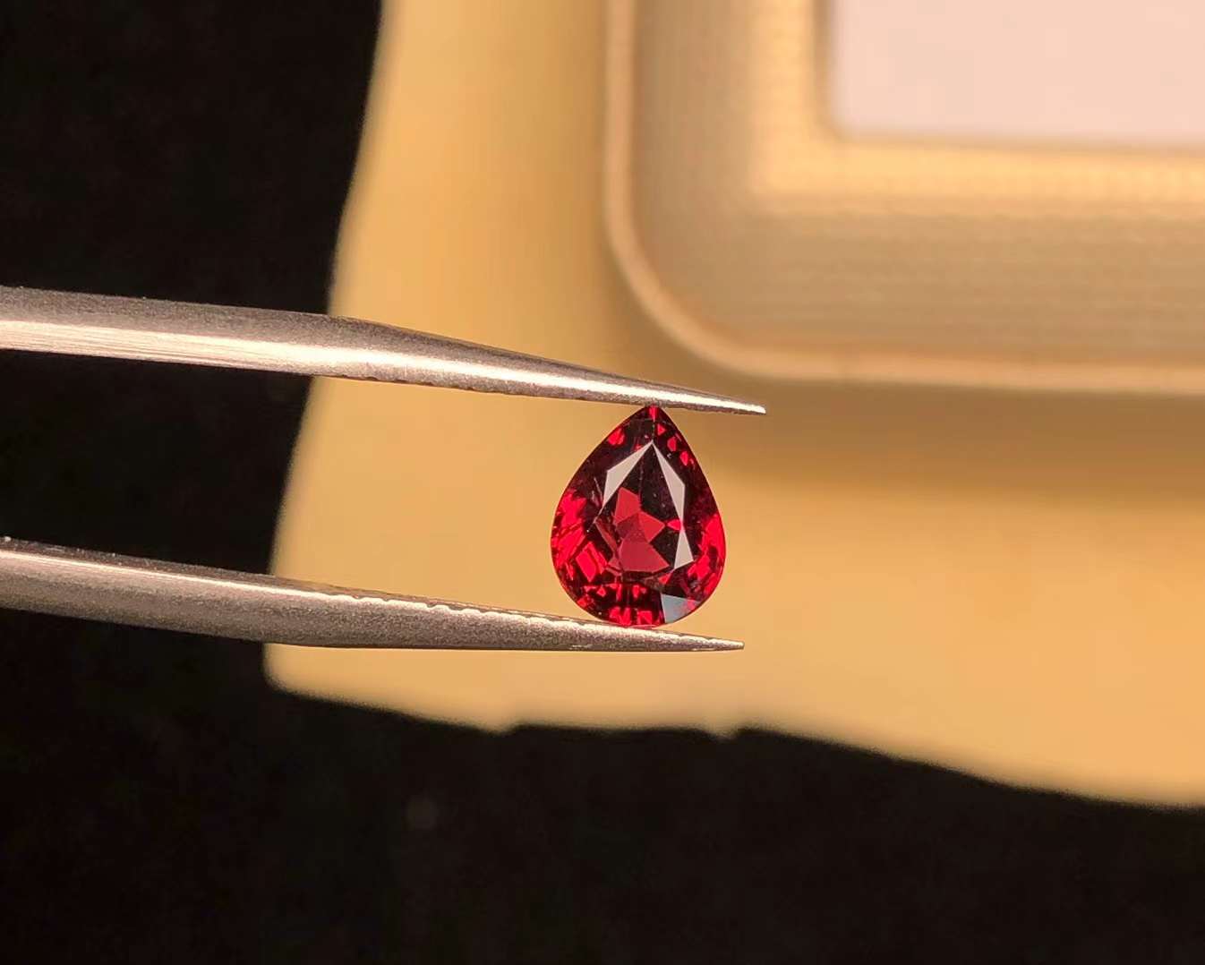 AIGS CERTIFIED 1.03 CT NATURAL RED RUBY LOOSE STONES