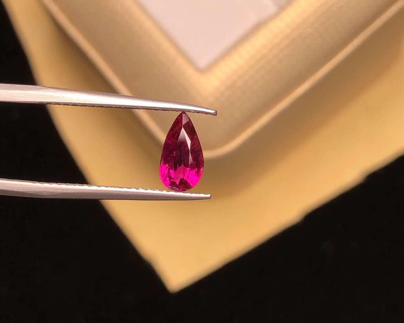 AIGS CERTIFIED 1.01 CT NATURAL RED RUBY LOOSE STONES