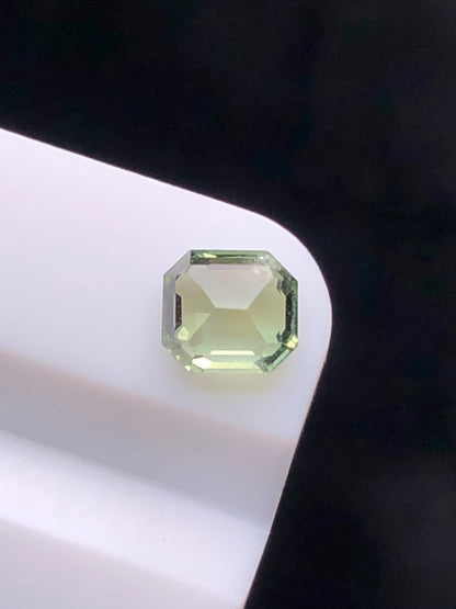 CERTIFIED SRILANK 0.71CT VIVI UNDHEATED Duck green sapphire