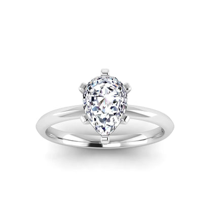 Aurelia Solitaire Ring