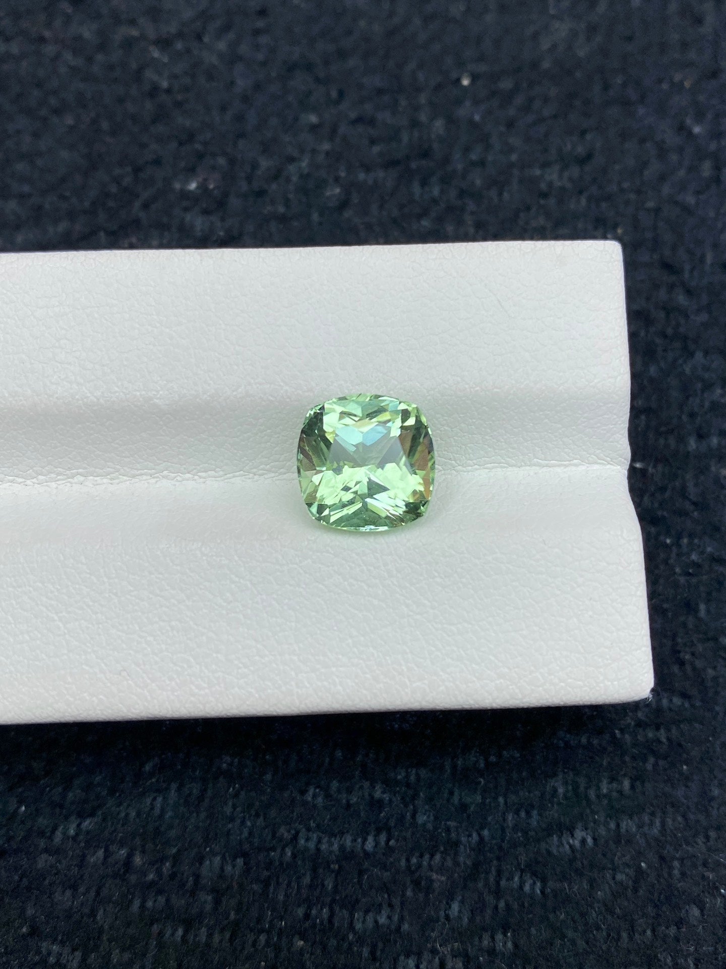 3.495CT NATURAL AFGHANISTAN GREEN TOURMALINE STONE