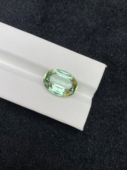 8.425CT NATURAL CONGO YELLOWISH GREEN TOURMALINE STONE