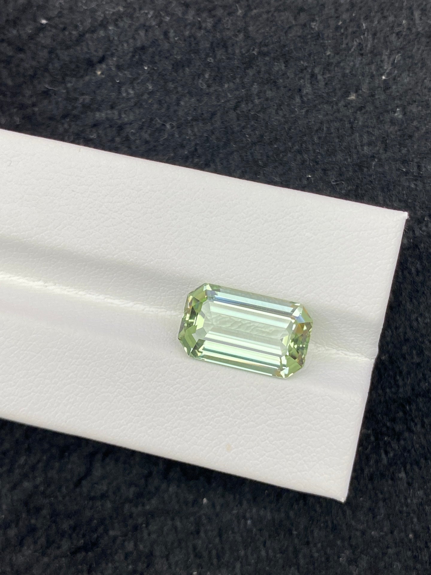 5.6CT NATURAL CONGO YELLOW GREEN TOURMALINE STONE