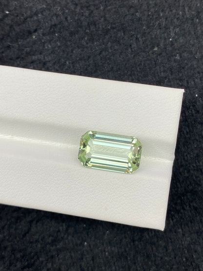 5.6CT NATURAL CONGO YELLOW GREEN TOURMALINE STONE