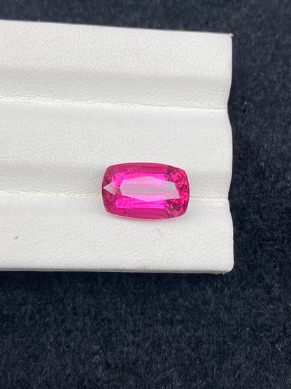 4.73CT NATURAL BRAZIL RUBELLITE TOURMALINE STONE