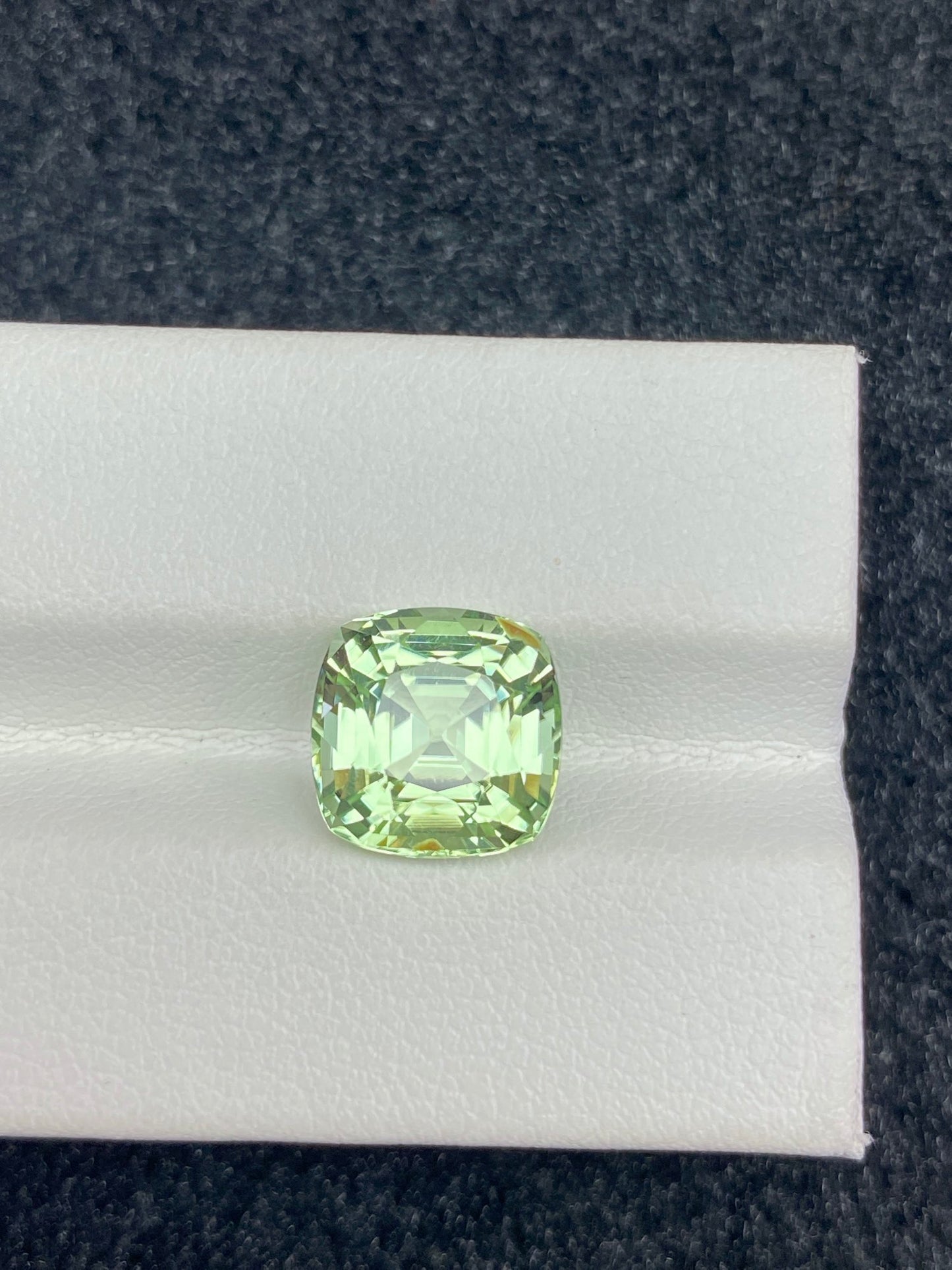 4.245CT NATURAL BRAZIL YELLOW GREEN TOURMALINE STONE