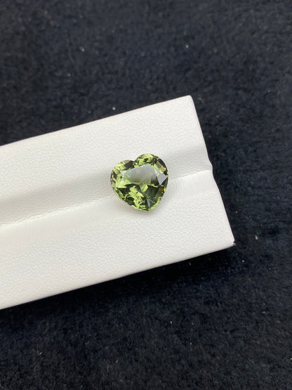 5.22CT NATURAL CONGO YELLOW GREEN TOURMALINE STONE