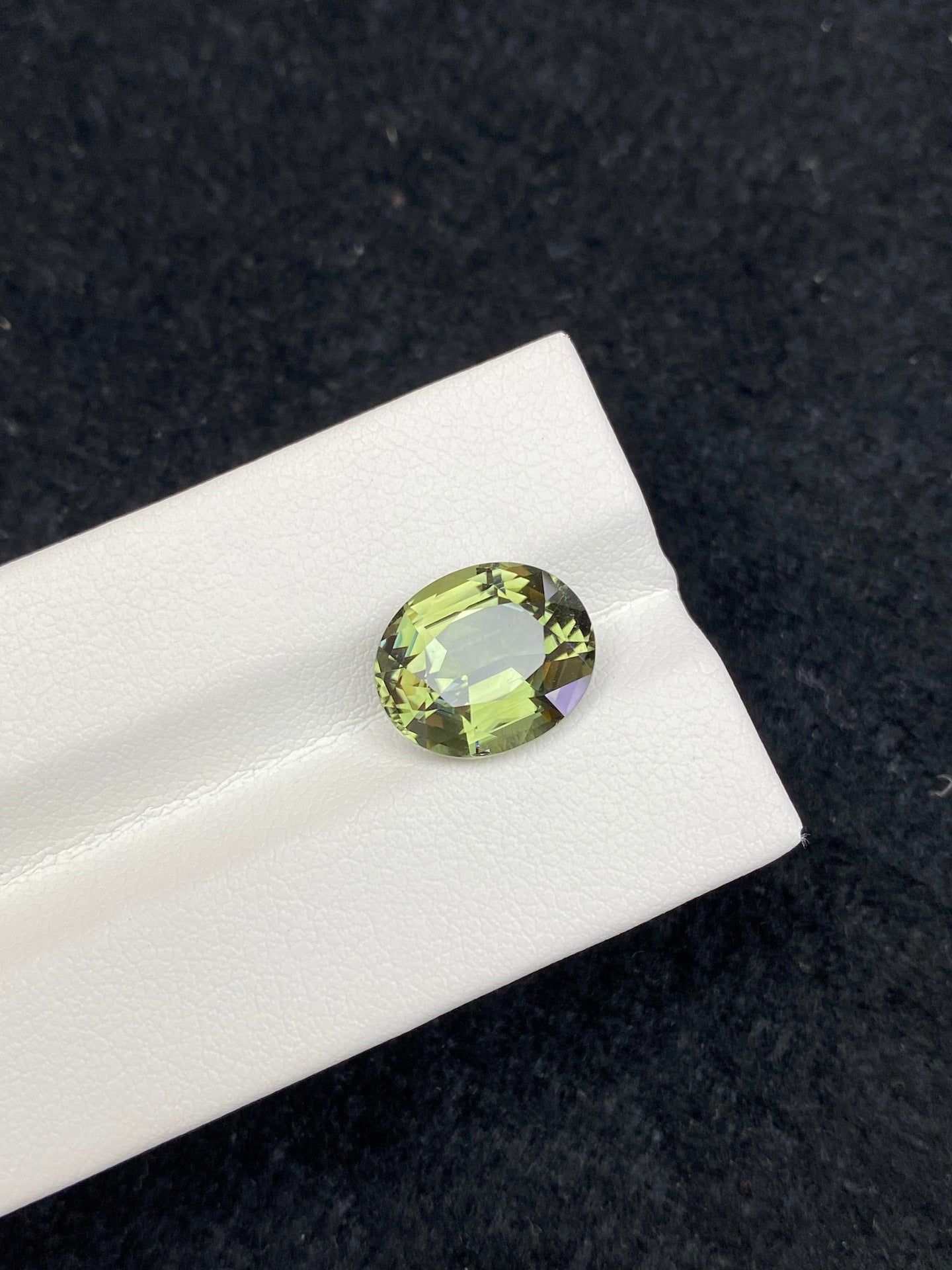 4.7CT NATURAL CONGO YELLOW GREEN TOURMALINE STONE