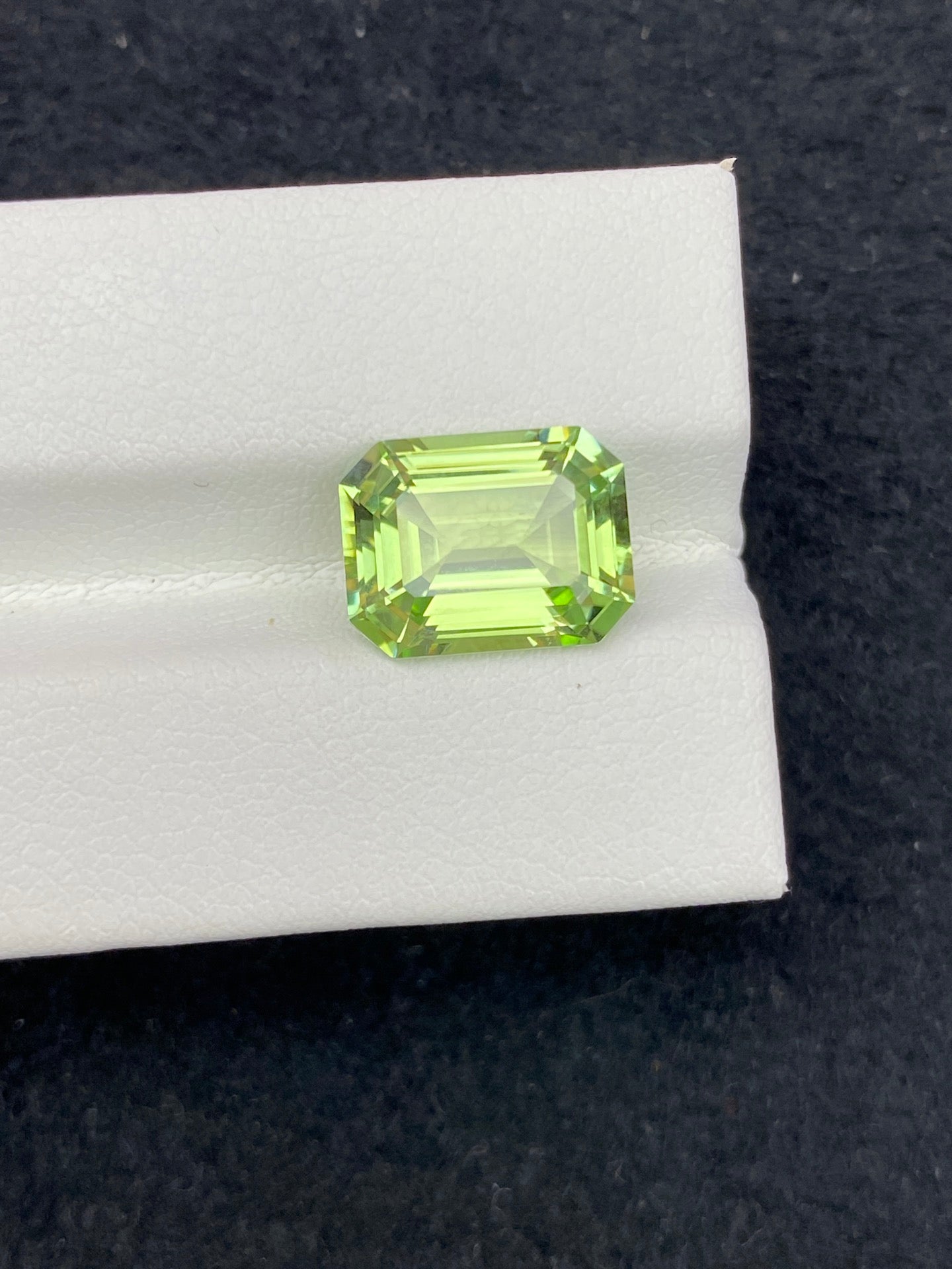 5.1CT NATURAL AFGHANISTAN YELLOUISH GREEN TOURMALINE STONE