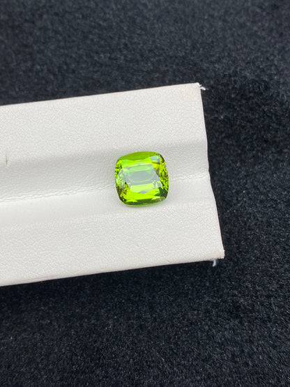 4.58CT NATURAL AFGHANISTAN YELLOWISH GREEN TOURMALINE STONE