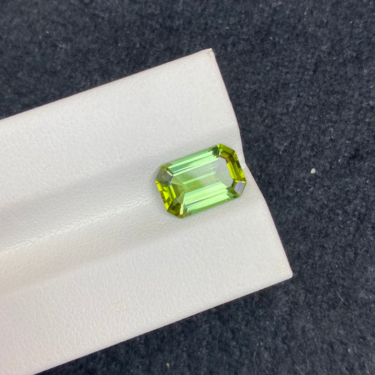 2.8CT NATURAL AFGHANISTAN YELLOWISH GREEN TOURMALINE STONE