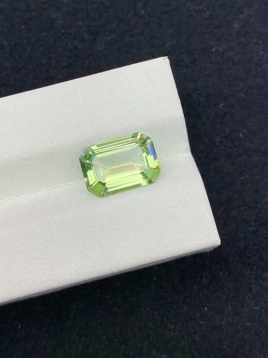 3.65CT NATURAL CONGO YELLOWISH GREEN TOURMALINE STONE