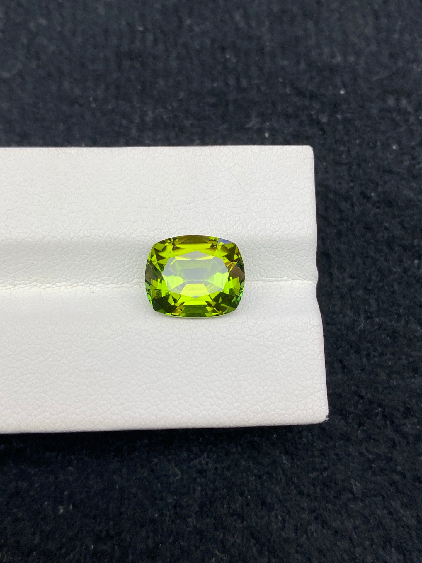 4.15CT NATURAL CONGO YELLOWISH GREEN TOURMALINE STONE