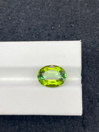 4.855CT NATURAL CONGO YELLOWISH GREEN TOURMALINE STONE