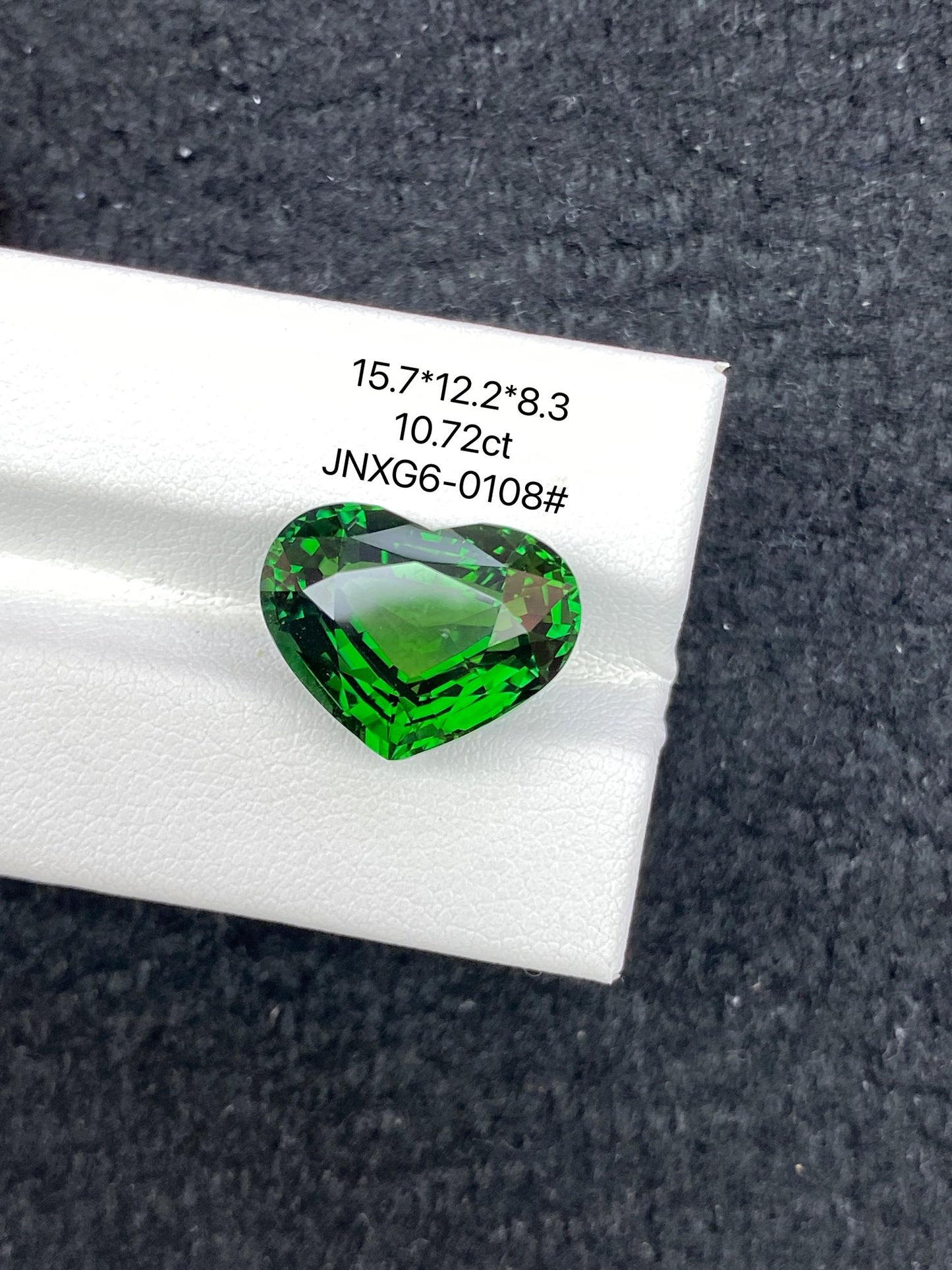 10.72CT NATURAL KENYA CHROME TOURMALINE STONE