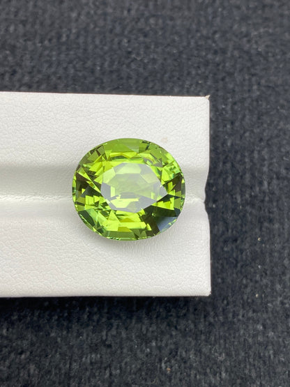 18.21CT NATURAL CONGO YELLOW GREEN TOURMALINE STONE