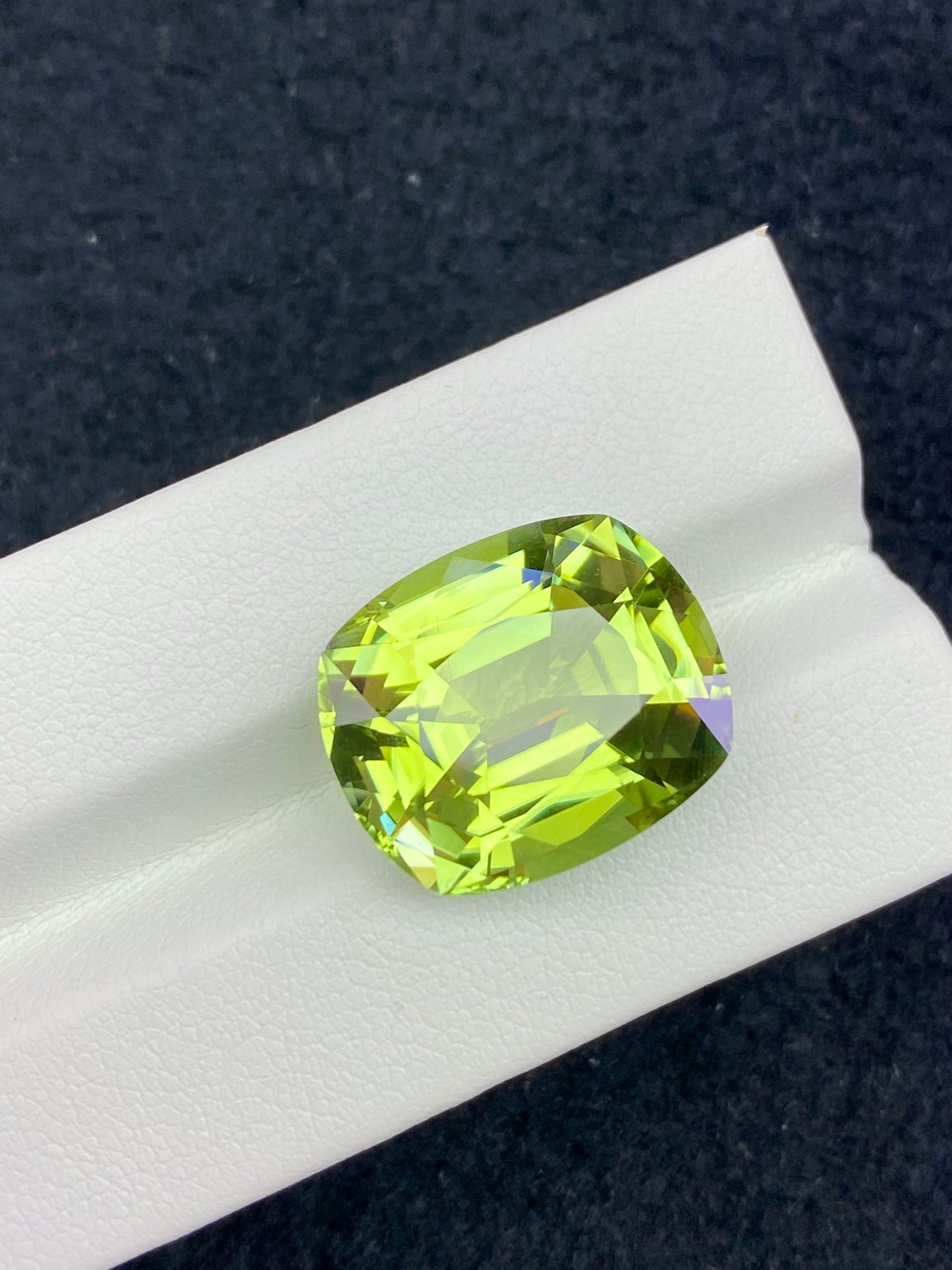 16.68CT NATURAL CONGO YELLOW GREEN TOURMALINE STONE