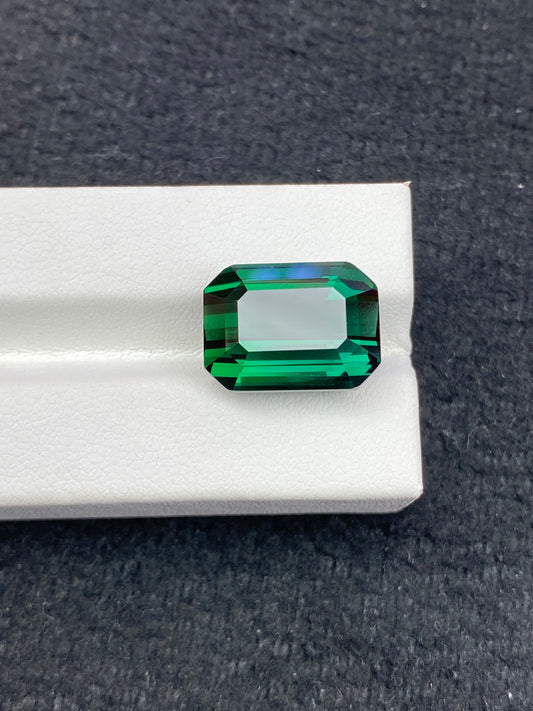 18.685CT NATURAL NAMIBIA GREEN TOURMALINE STONE