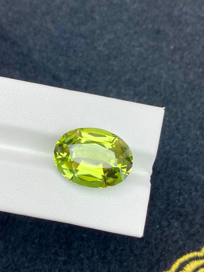 14.245CT NATURAL CONGO YELLOW GREEN TOURMALINE STONE