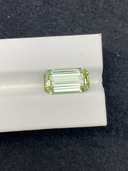 6.92CT NATURAL CONGO YELLOW GREEN TOURMALINE STONE