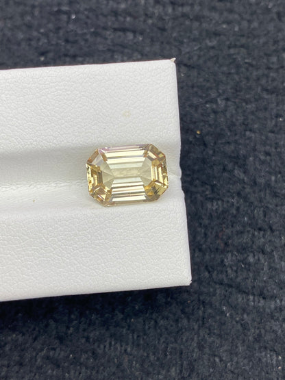 3.87CT NATURAL CONGO YELLOW TOURMALINE STONE