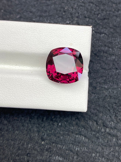 9.63CT NATURAL CONGO RED TOURMALINE STONE