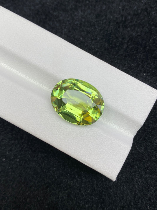 11.025CT NATURAL CONGO YELLOW GREEN TOURMALINE STONE