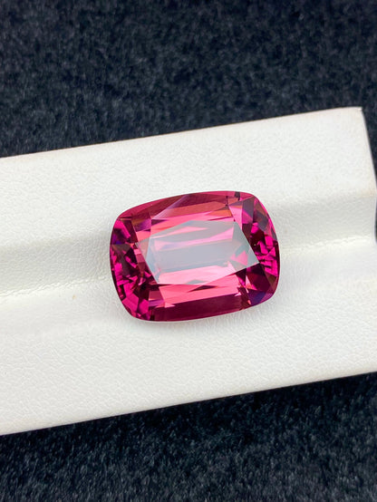 19.045CT NATURAL CONGO RED TOURMALINE STONE