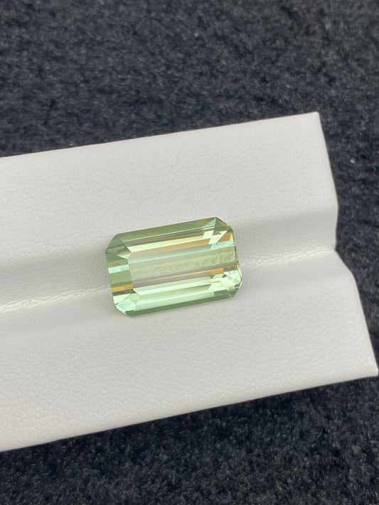 6.59CT NATURAL CONGO YELLOW GREEN TOURMALINE STONE