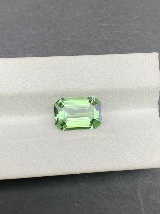 4.395CT NATURAL CONGO YELLOWISH GREEN TOURMALINE STONE