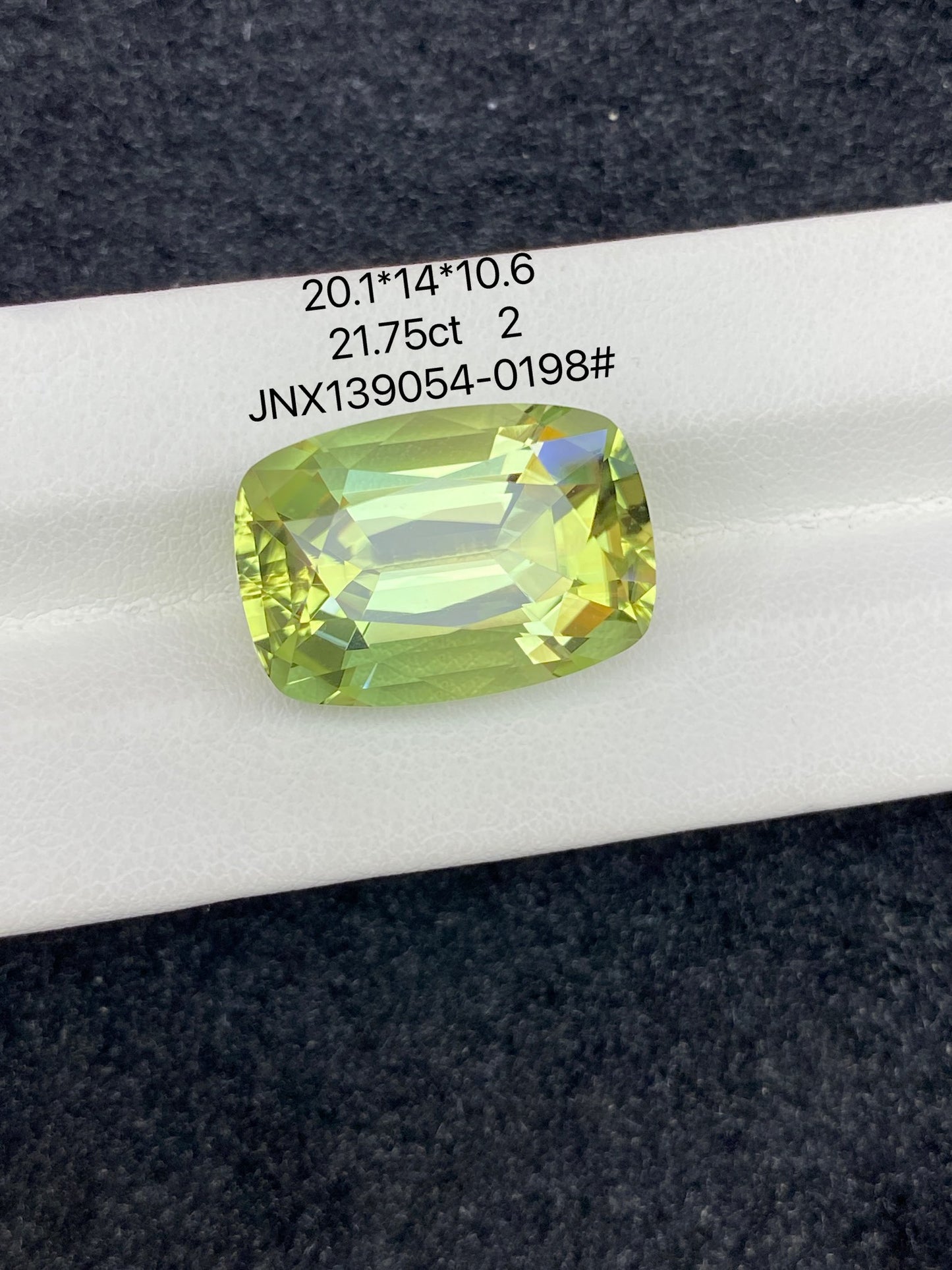 21.75CT NATURAL CONGO YELLOWISH GREEN COLOR TOURMALINE GEMSTONE STONE