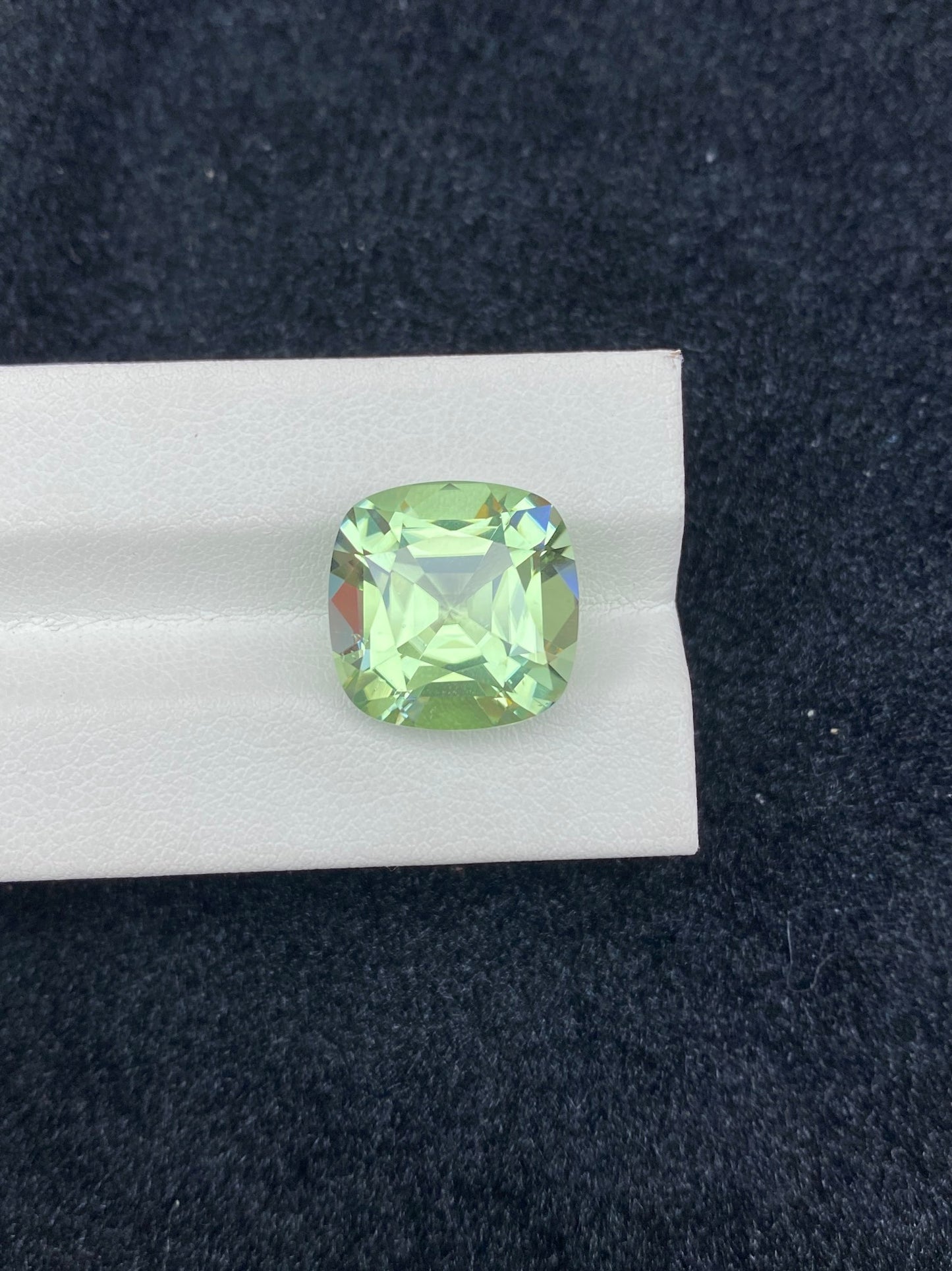 11.76CT NATURAL CONGO YELLOWISH GREEN COLOR TOURMALINE GEMSTONE STONE