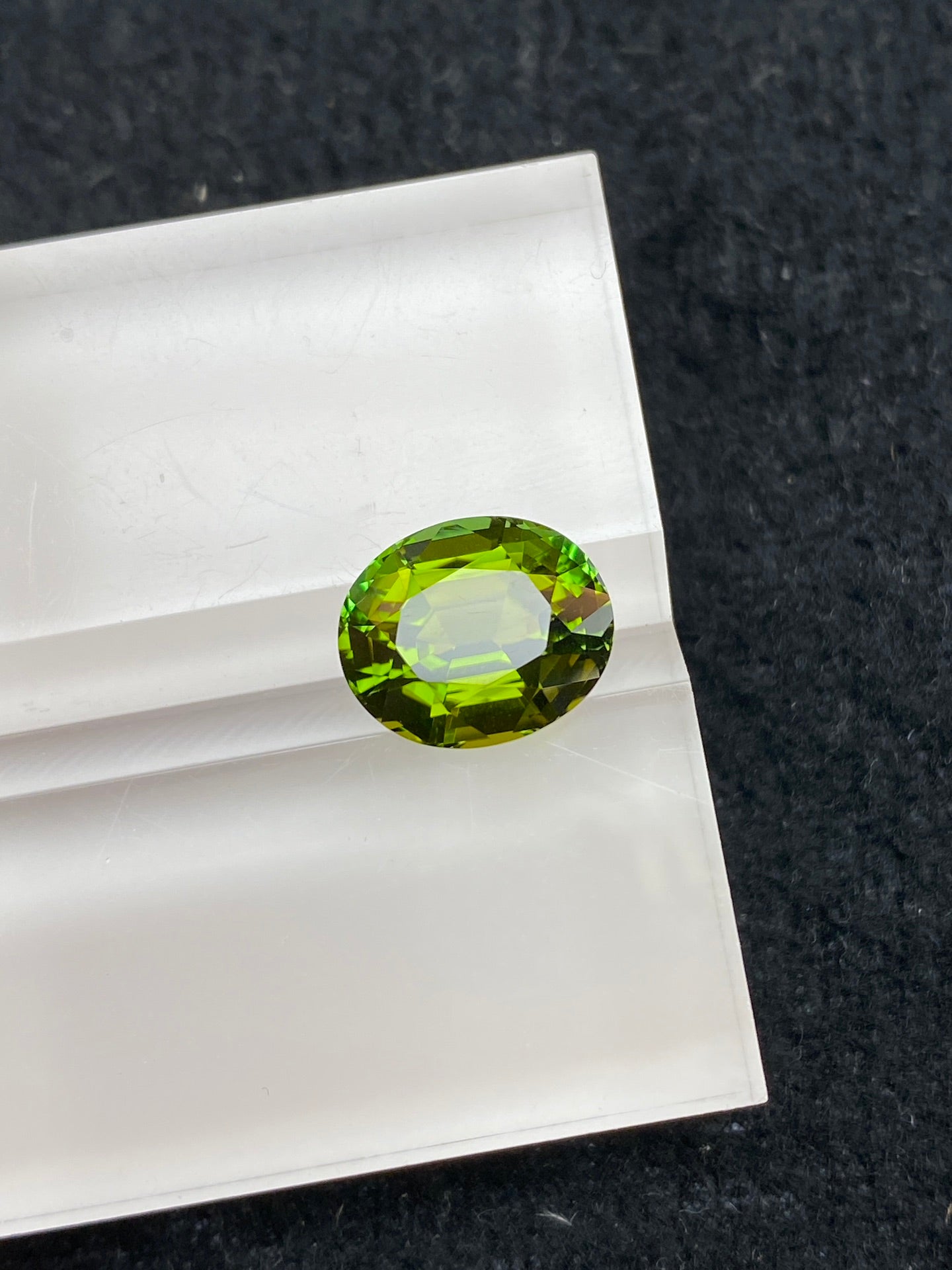 4.15CT NATURAL CONGO YELLOWISH GREEN COLOR TOURMALINE GEMSTONE STONE